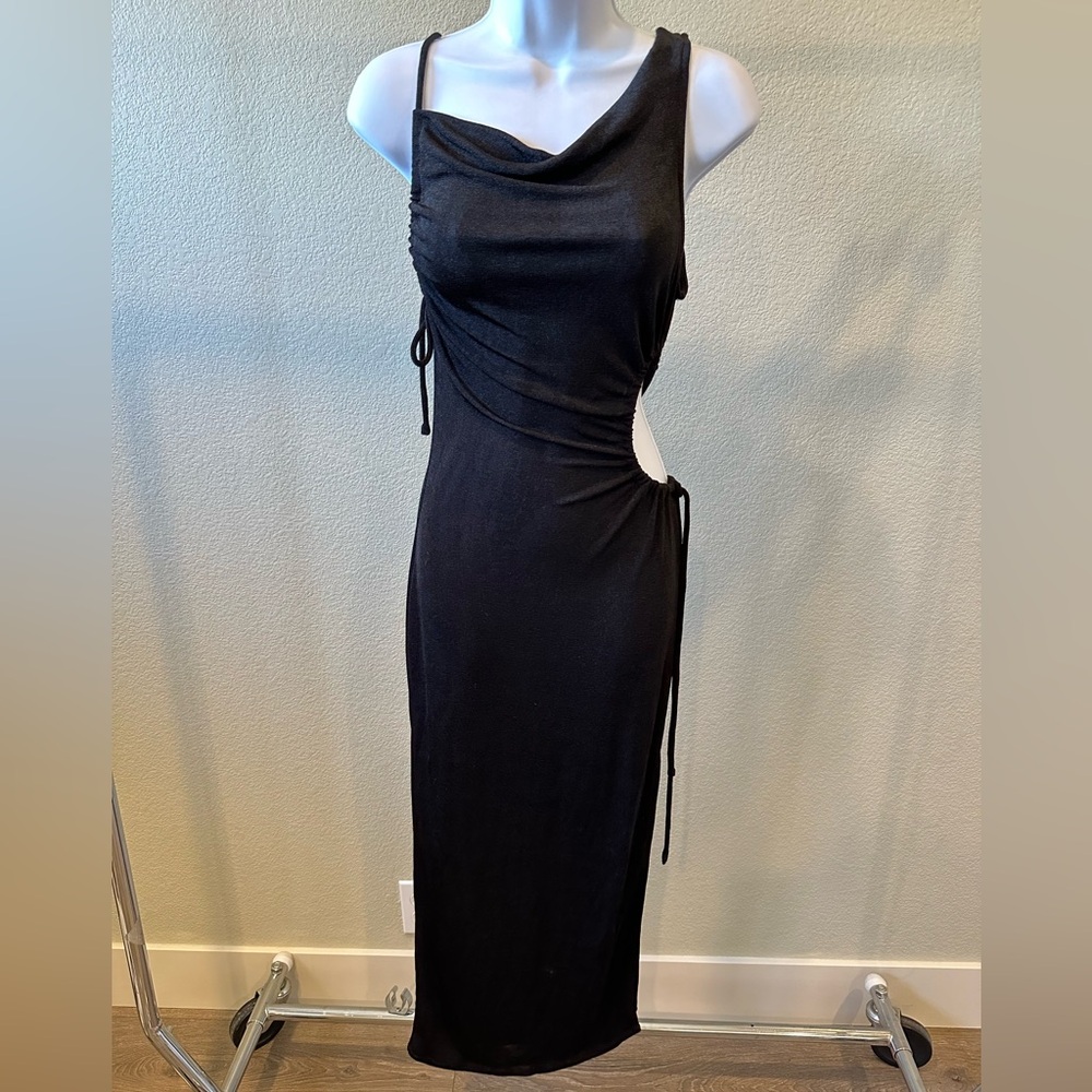 Bodycon cutout dress